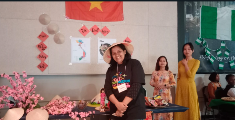 Voluntary work at immigration center